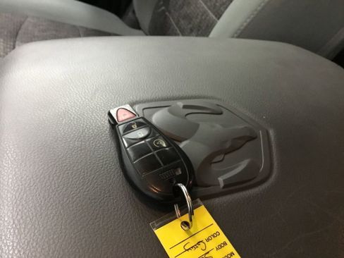 Used 2017 RAM 1500 Big Horn AWD/4WD image 11