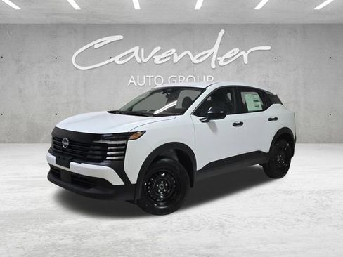 New 2026 Nissan Kicks S image 1