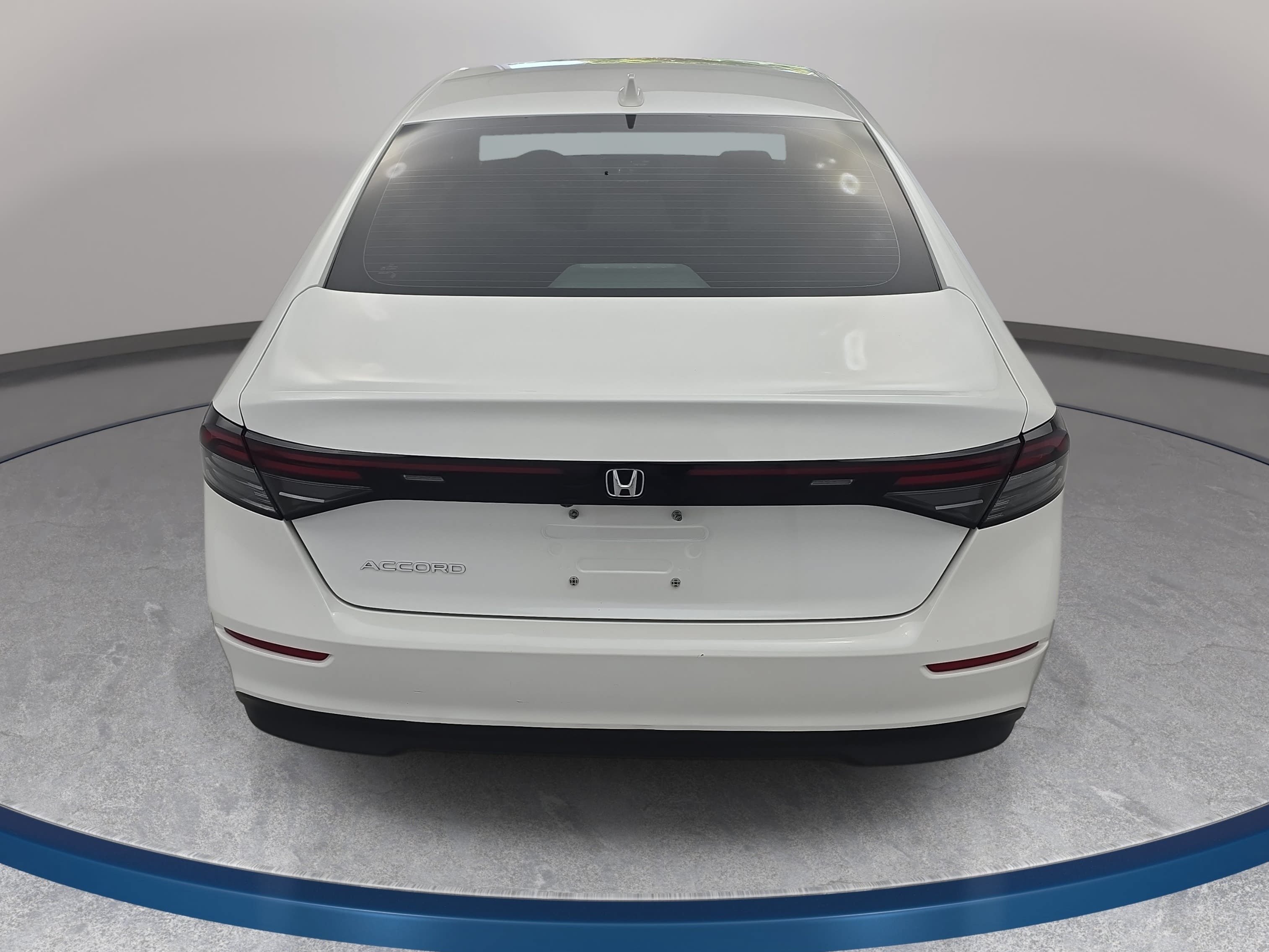 Used 2024 Honda Accord EX image 6