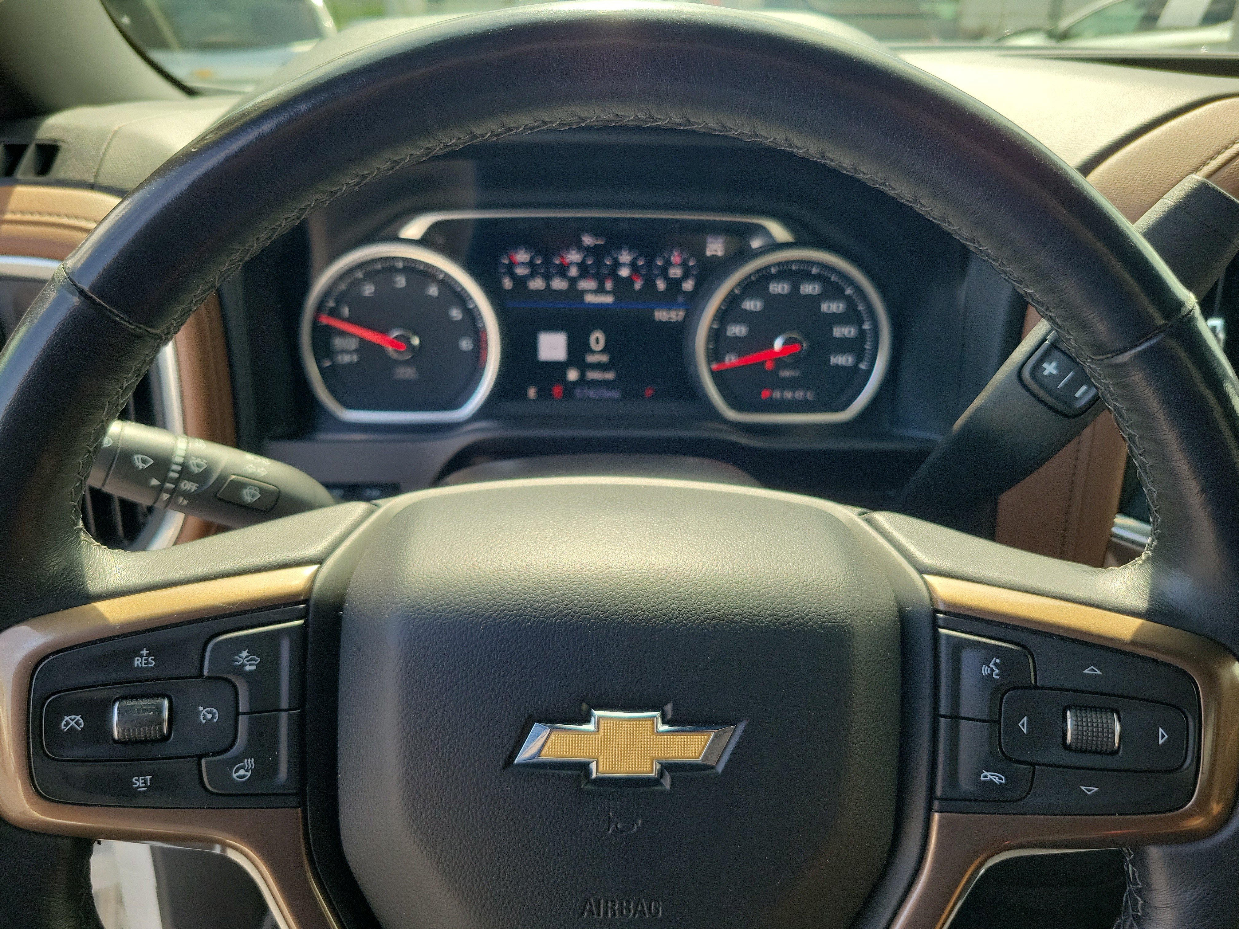 Used 2021 Chevrolet Silverado 1500 High Country w/ Technology Package AWD/4WD image 20