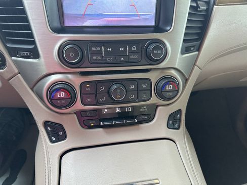 Used 2017 GMC Yukon Denali w/ Open Road Package RWD image 12