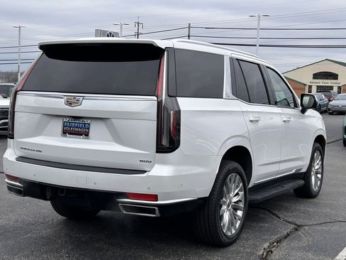 Used 2021 Cadillac Escalade Premium Luxury image 7