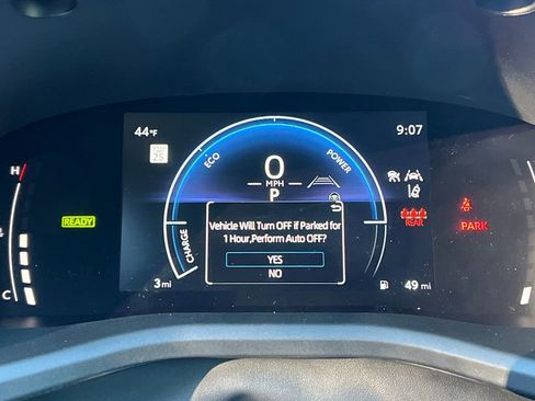 New 2026 Toyota Camry SE w/ Convenience Package image 15