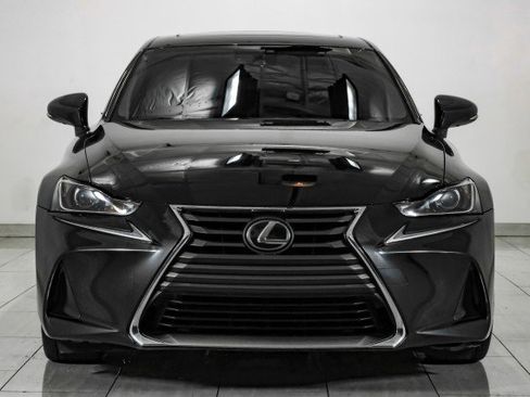 Used 2018 Lexus IS 300 AWD w/ Comfort Package image 3