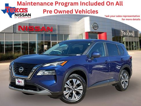 Used 2023 Nissan Rogue SV image 1