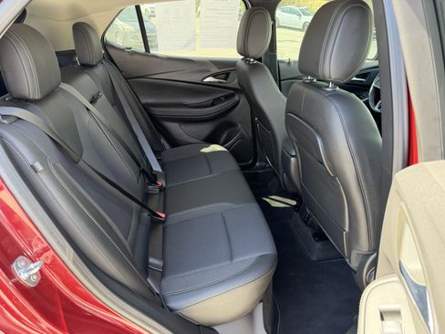 Used 2023 Buick Encore GX Select w/ Sport Touring Package image 10