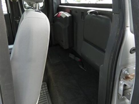 Used 2008 Dodge Dakota ST RWD image 37