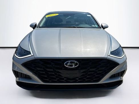 Used 2023 Hyundai Sonata SEL w/ Convenience Package FWD image 2