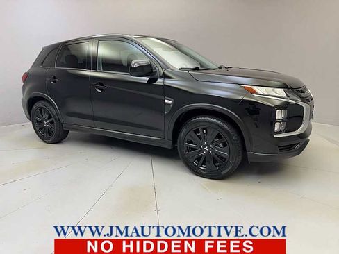 Used 2025 Mitsubishi Outlander Sport LE AWD/4WD image 7