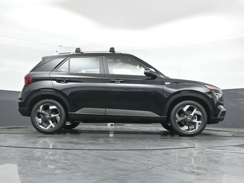 New 2026 Hyundai Venue SEL FWD image 45