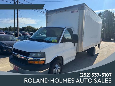 Used 2014 Chevrolet Express 3500 Extended image 1