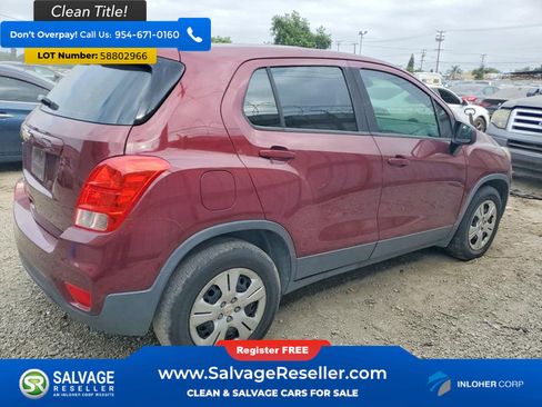 Used 2017 Chevrolet Trax LS FWD image 4