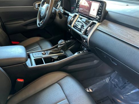 Used 2022 Kia Sorento S AWD/4WD image 18