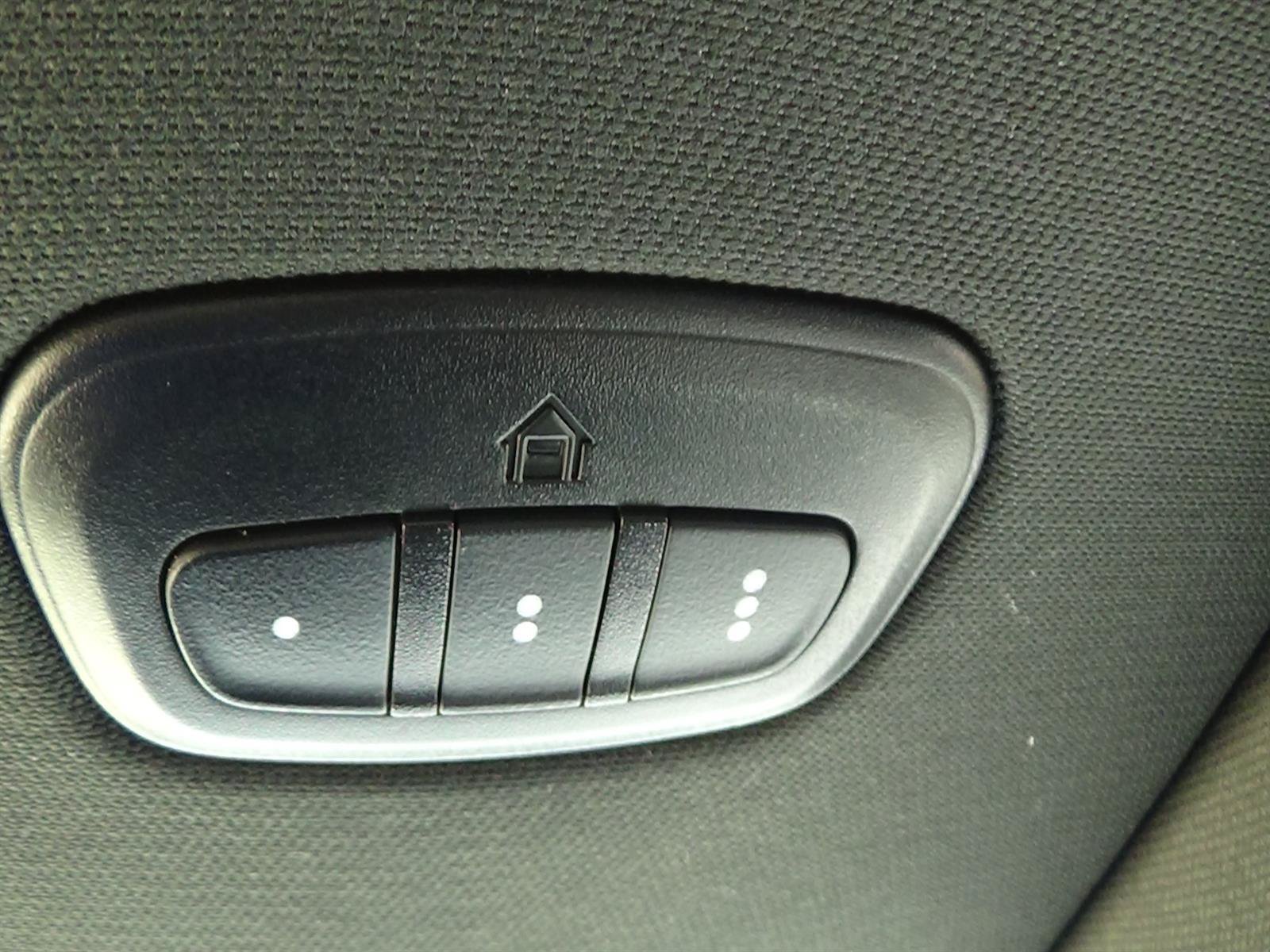 Used 2025 RAM 1500 Laramie w/ Sport Appearance Package AWD/4WD image 36
