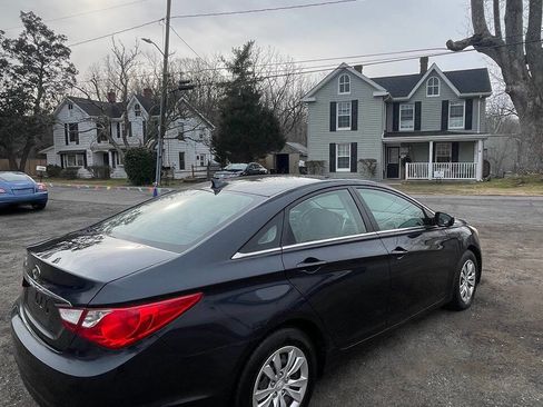 Used 2011 Hyundai Sonata GLS image 5