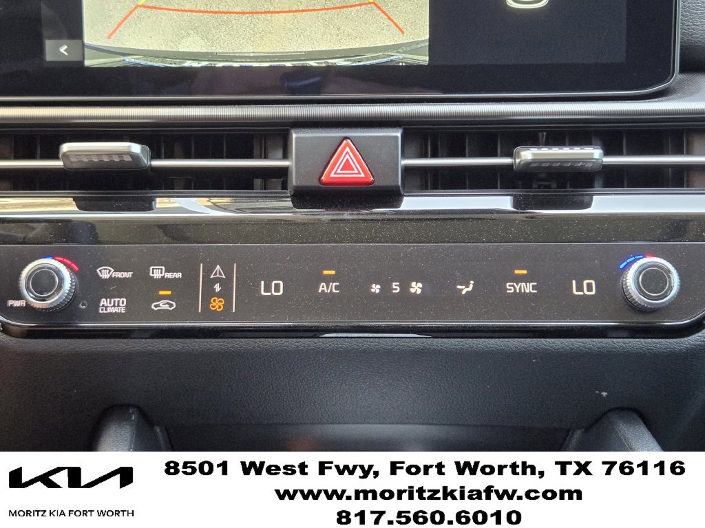 New 2026 Kia Sportage EX w/ EX Panorama Roof Package FWD image 16