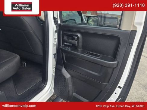 Used 2019 RAM 1500 Express AWD/4WD image 16