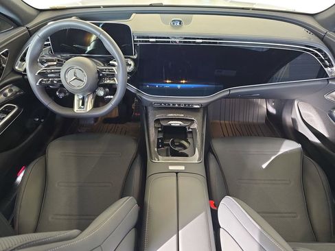 Certified 2026 Mercedes-Benz E 53 AMG e 4MATIC Sedan image 10