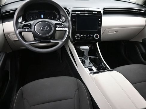Certified 2023 Hyundai Tucson SEL AWD/4WD image 13