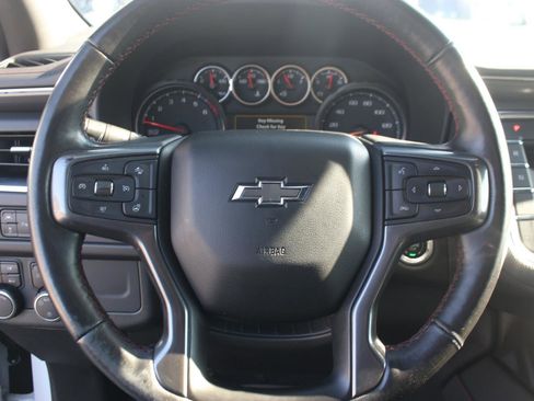 Used 2021 Chevrolet Suburban RST w/ Luxury Package image 18