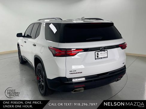 Used 2023 Chevrolet Traverse Premier w/ Redline Edition image 8