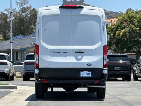 New 2026 Ford Transit 350 148 Medium Roof w/ Load Area Protection Package RWD image 4