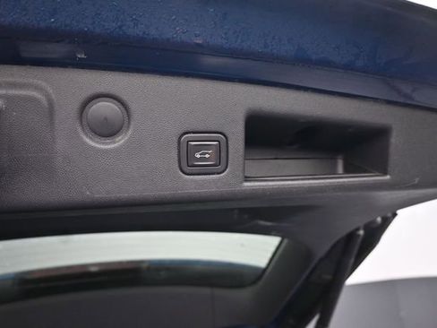 Used 2020 Chevrolet Equinox LT AWD/4WD image 6