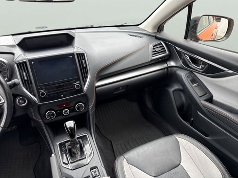 Used 2018 Subaru Crosstrek 2.0i Limited image 12