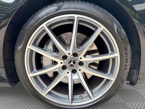 Used 2020 Mercedes-Benz S 560 Sedan image 30