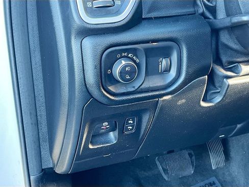 Used 2020 RAM 1500 Big Horn image 10