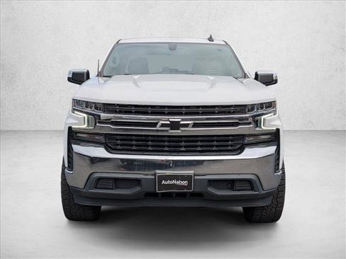Used 2021 Chevrolet Silverado 1500 LT RWD image 2