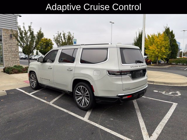 Used 2022 Jeep Grand Wagoneer Series III w/ Rear Seat Video Group 1 AWD/4WD image 5
