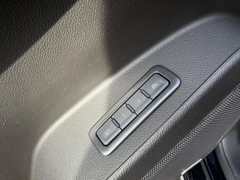 Used 2020 Chevrolet Tahoe Premier w/ Premier Plus Edition image 23