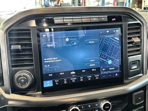 Used 2024 Ford F150 Lariat w/ FX4 Off-Road Package image 19