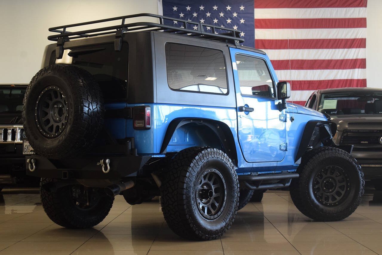 Used 2010 Jeep Wrangler Rubicon w/ PWR Convenience Group AWD/4WD image 7