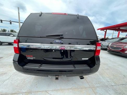 Used 2016 Ford Expedition Limited AWD/4WD image 2
