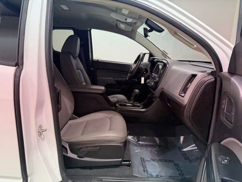 Used 2021 Chevrolet Colorado W/T w/ WT Convenience Package image 22