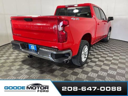 Used 2023 Chevrolet Silverado 1500 LT w/ Convenience Package II AWD/4WD image 7
