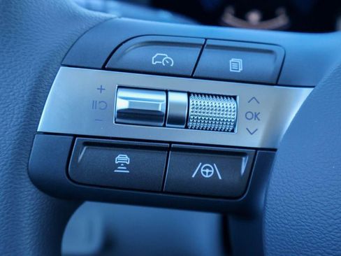 New 2026 Hyundai Kona SE image 16