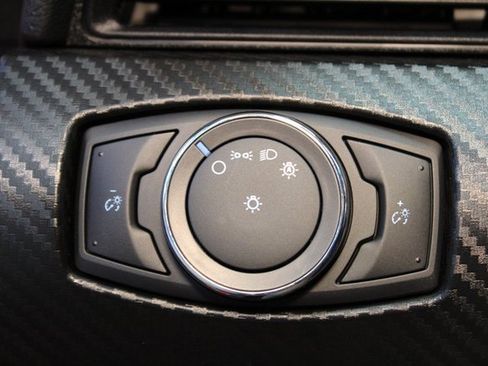 Used 2022 Ford Mustang Coupe image 16