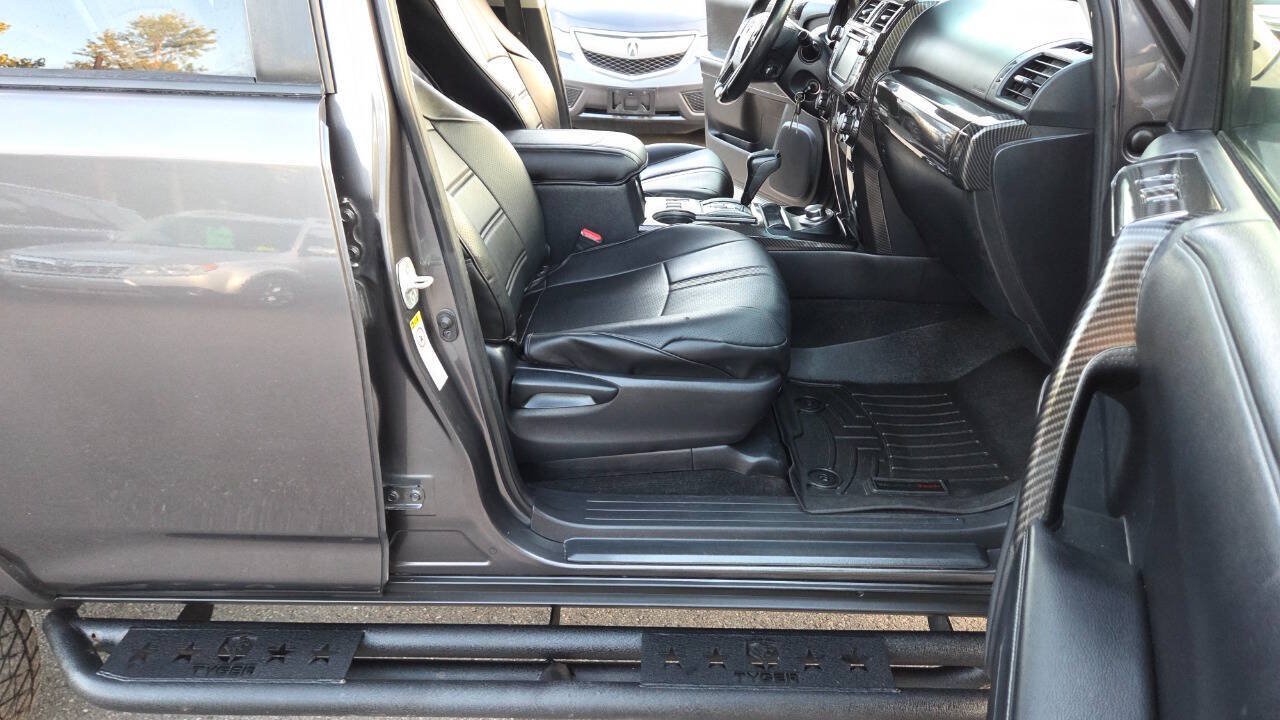 Used 2014 Toyota 4Runner SR5 AWD/4WD image 51