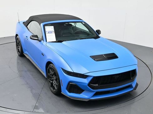 Used 2025 Ford Mustang GT Premium w/ GT Performance Package image 39