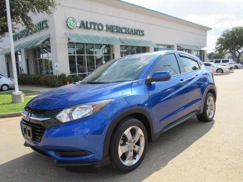 Used 2018 Honda HR-V LX image 1