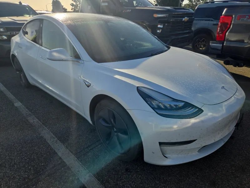Used 2020 Tesla Model 3 Long Range AWD/4WD image 2
