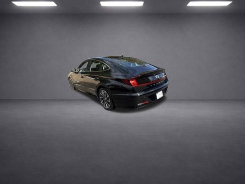 Used 2020 Hyundai Sonata Limited w/ Cargo Package FWD image 12