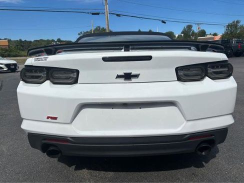 Used 2023 Chevrolet Camaro LT w/ RS Package image 7