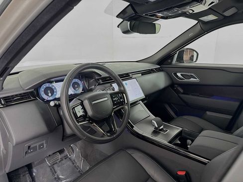 Used 2026 Land Rover Range Rover Velar Dynamic SE AWD/4WD image 9