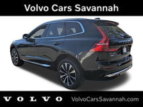Certified 2023 Volvo XC60 B5 Plus image 7
