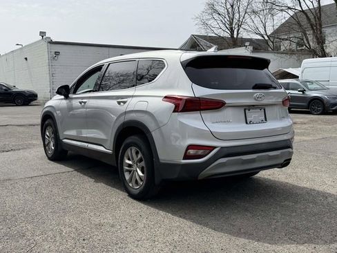 Used 2020 Hyundai Santa Fe SEL image 2