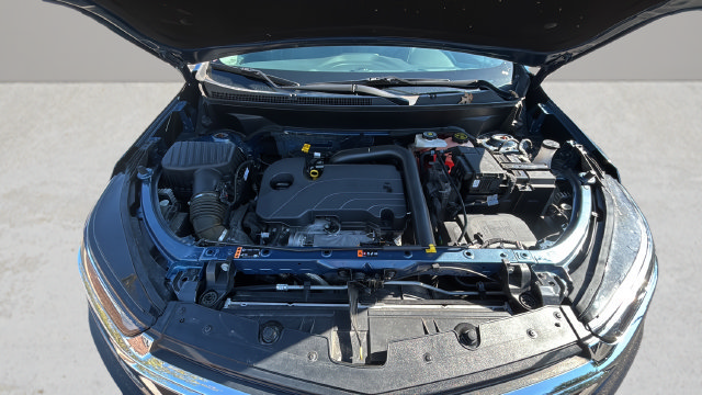 Used 2024 Chevrolet Equinox LT FWD image 31